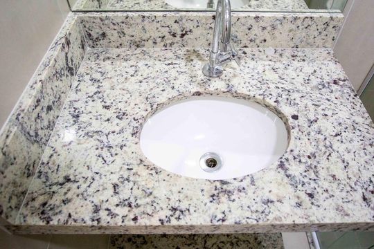 Banheiro de kitnet/studio à venda com 1 quarto, 21m² em Centro, Diadema