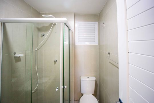 Banheiro de kitnet/studio à venda com 1 quarto, 21m² em Centro, Diadema