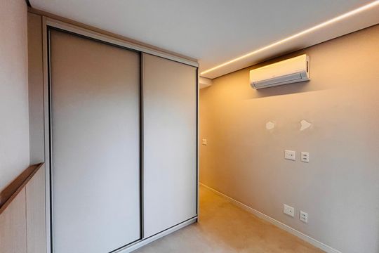 Suíte 1 de apartamento para alugar com 3 quartos, 124m² em Alphaville Industrial, Barueri