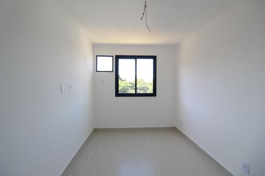 Quarto de kitnet/studio à venda com 1 quarto, 32m² em Taquara, Rio de Janeiro
