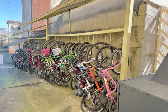 Bicicletário  de apartamento para alugar com 2 quartos, 58m² em Jardim Maria Dirce, Guarulhos