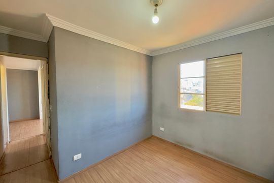 Quarto 2 de apartamento para alugar com 2 quartos, 58m² em Jardim Maria Dirce, Guarulhos