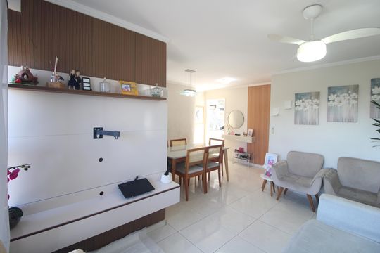 Sala de apartamento à venda com 2 quartos, 57m² em Interlagos, São Paulo