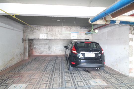 Garagem de apartamento à venda com 2 quartos, 57m² em Interlagos, São Paulo