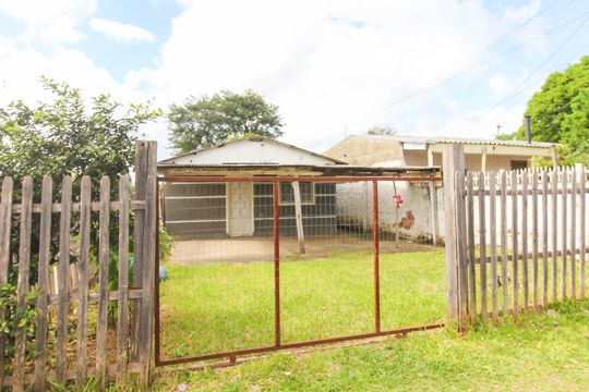 Fachada de casa para alugar com 2 quartos, 100m² em Vila Anair, Cachoeirinha