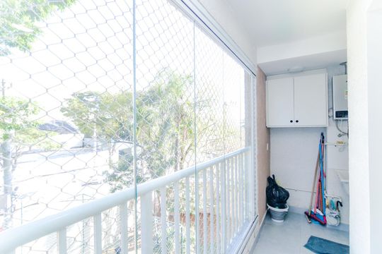 Varanda da Sala de apartamento à venda com 2 quartos, 43m² em Vila Itapegica, Guarulhos