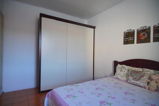 Quarto 2 de casa à venda com 3 quartos, 300m² em Canudos, Novo Hamburgo