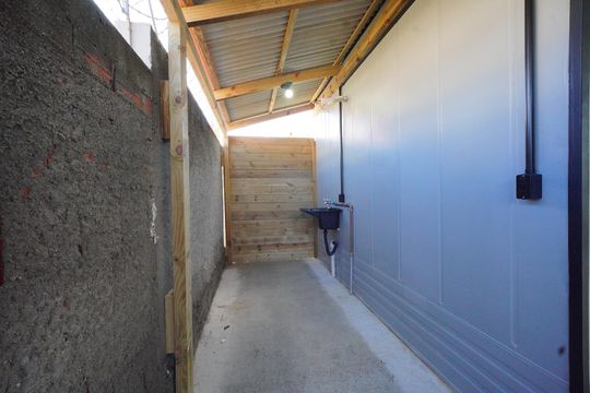 Área de Serviço de casa para alugar com 2 quartos, 28m² em Campeche, Florianópolis