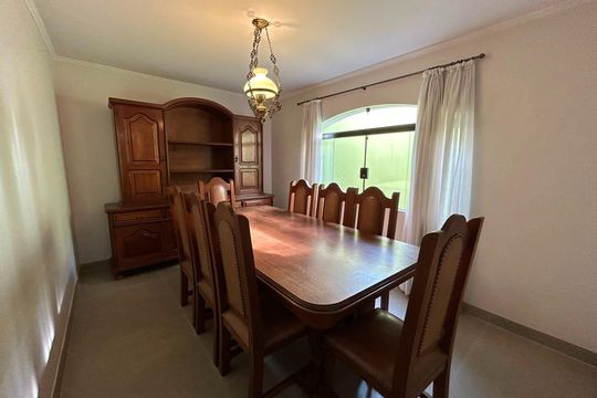 Sala de Jantar de casa à venda com 4 quartos, 350m² em Pinheirinho, Santo André