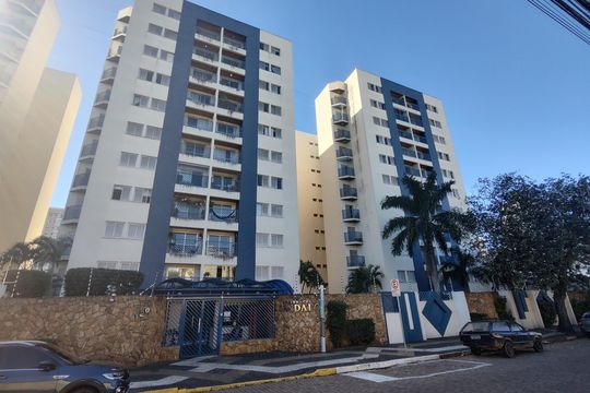 Fachada de apartamento para alugar com 3 quartos, 86m² em Vila Industrial, Campinas