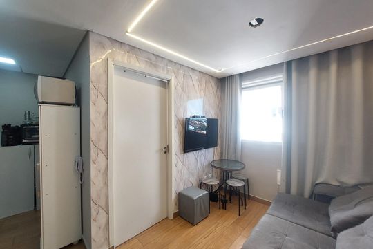 Sala de apartamento para alugar com 2 quartos, 38m² em Veleiros, São Paulo