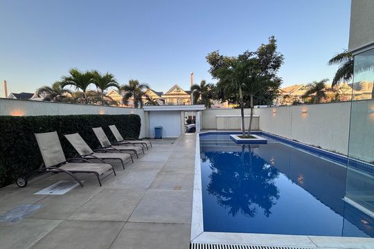 Área externa de casa de condomínio à venda com 4 quartos, 360m² em Barra da Tijuca, Rio de Janeiro