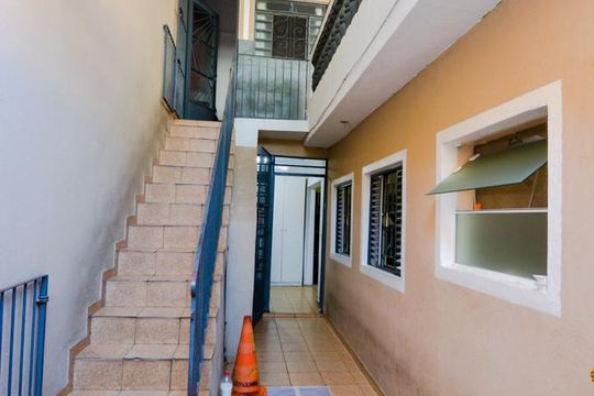 Quintal de casa à venda com 2 quartos, 120m² em Jardim Rosa de Franca, Guarulhos