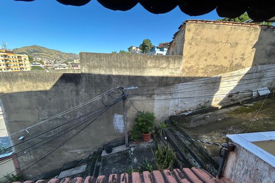 Vista do Quarto 3 de casa à venda com 3 quartos, 100m² em Piedade, Rio de Janeiro