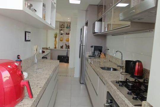 Cozinha de apartamento à venda com 3 quartos, 111m² em Centro, São Leopoldo