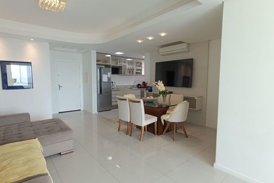 Sala de apartamento à venda com 3 quartos, 111m² em Centro, São Leopoldo