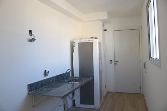 Cozinha de kitnet/studio à venda com 1 quarto, 25m² em Barra Funda, São Paulo