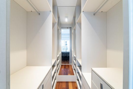 Quarto de apartamento para alugar com 3 quartos, 95m² em Vila Regente Feijó, São Paulo