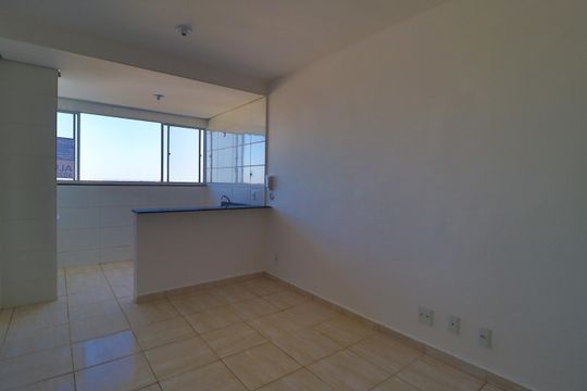 Sala de apartamento para alugar com 2 quartos, 50m² em Jardim Europa, Uberlândia