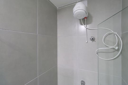Banheiro  de apartamento para alugar com 1 quarto, 24m² em Barra Funda, São Paulo