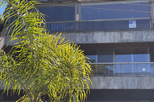Plaquinha Quinto Andar de apartamento à venda com 4 quartos, 208m² em Recreio dos Bandeirantes, Rio de Janeiro