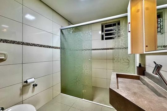 Banheiro de kitnet/studio para alugar com 1 quarto, 37m² em Hamburgo Velho, Novo Hamburgo