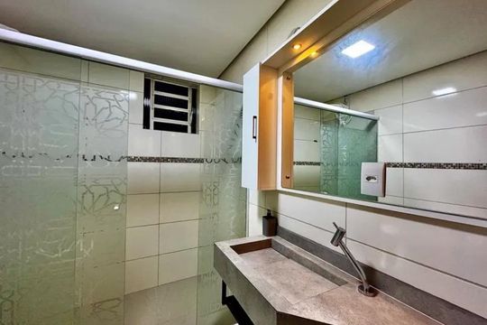 Banheiro de kitnet/studio para alugar com 1 quarto, 37m² em Hamburgo Velho, Novo Hamburgo
