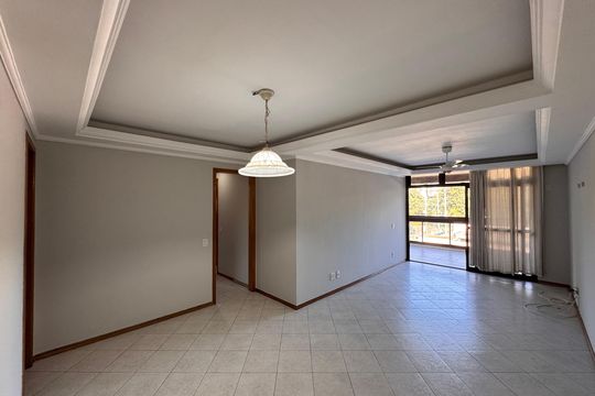 Sala de apartamento para alugar com 2 quartos, 115m² em Recreio dos Bandeirantes, Rio de Janeiro