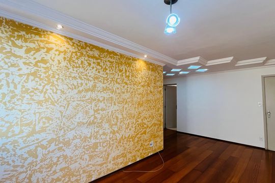 Apartamento para alugar com 3 quartos, 81m² em Jardim Brasil, Campinas