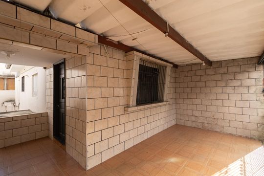 Garagem de casa para alugar com 1 quarto, 60m² em Vila Ré, São Paulo