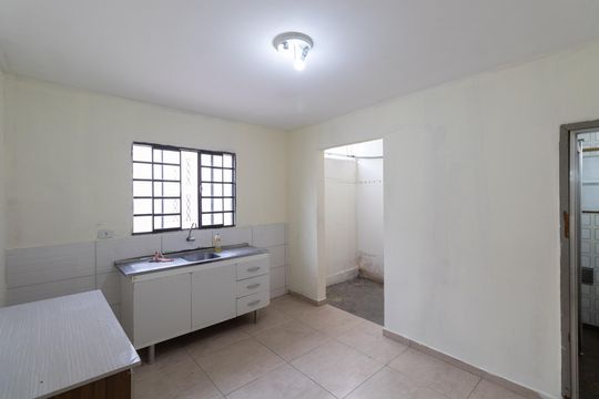 Cozinha de casa para alugar com 1 quarto, 60m² em Vila Ré, São Paulo