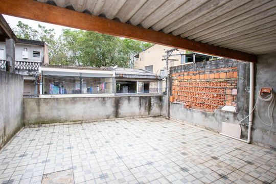 Varanda de casa à venda com 3 quartos, 70m² em Jardim Miriam, São Paulo
