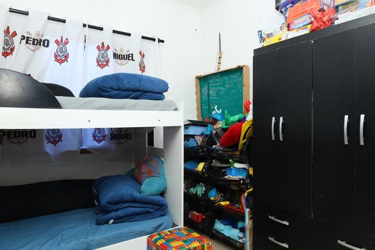 Quarto 2 de casa para alugar com 3 quartos, 160m² em Conjunto Residencial José Bonifácio, São Paulo