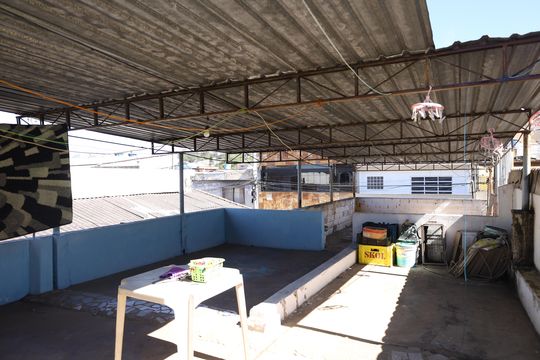 Lage de casa para alugar com 3 quartos, 160m² em Conjunto Residencial José Bonifácio, São Paulo