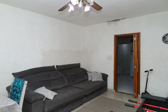 Sala de casa para alugar com 3 quartos, 160m² em Conjunto Residencial José Bonifácio, São Paulo