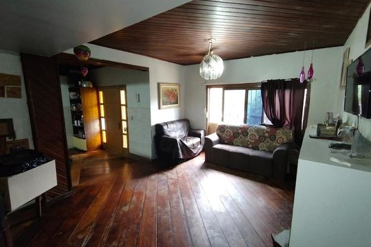 Casa para alugar com 5 quartos, 460m² em Nonoai, Porto Alegre