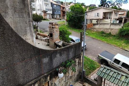 Vista de casa para alugar com 5 quartos, 460m² em Nonoai, Porto Alegre