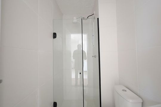 Banheiro de apartamento para alugar com 2 quartos, 35m² em Parque Erasmo Assunção, Santo André