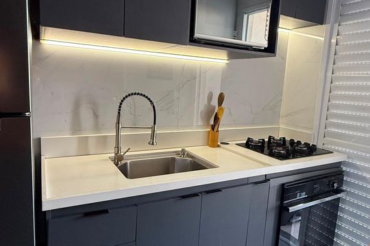 Cozinha de apartamento à venda com 2 quartos, 56m² em Vila Moraes, São Paulo
