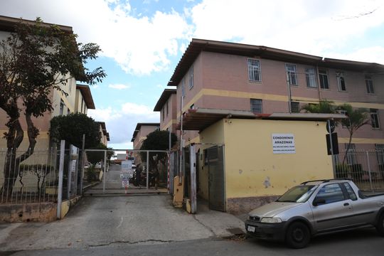 Fachada de apartamento para alugar com 3 quartos, 66m² em Milionários, Belo Horizonte