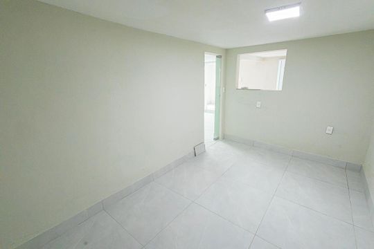 quarto 2 de casa para alugar com 3 quartos, 55m² em Candelária, Belo Horizonte
