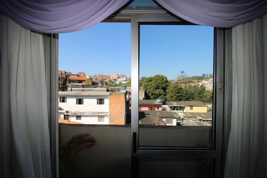 Varanda de apartamento para alugar com 2 quartos, 48m² em Vila Carmosina, São Paulo