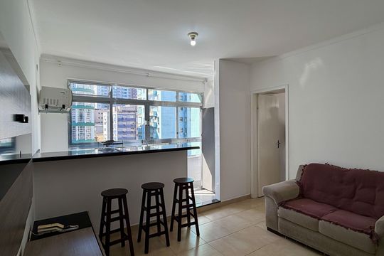 Apartamento para alugar com 1 quarto, 50m² em José Menino, Santos