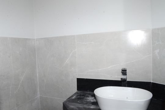 Banheiro da sala de casa à venda com 3 quartos, 100m² em Jardim Vitoria, Belo Horizonte