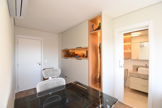 Suíte 2 de apartamento à venda com 4 quartos, 164m² em Cabral, Curitiba