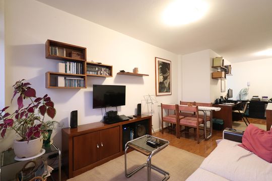Sala de apartamento à venda com 1 quarto, 70m² em Vila Romana, São Paulo