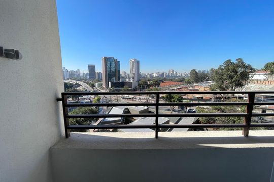 Varanda de kitnet/studio para alugar com 1 quarto, 25m² em Butantã, São Paulo