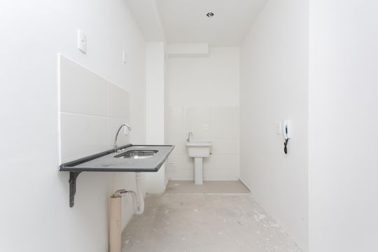 Cozinha de apartamento à venda com 2 quartos, 34m² em Guaianases, São Paulo