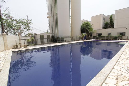 Área comum - Piscina de apartamento para alugar com 2 quartos, 50m² em Shopping Park, Uberlândia