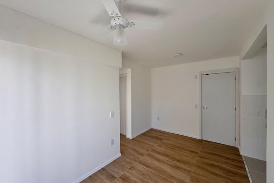 Sala de apartamento à venda com 2 quartos, 50m² em Recreio dos Bandeirantes, Rio de Janeiro